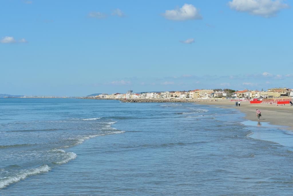 Residence Goelia Aguylene Carnon-Plage Bagian luar foto